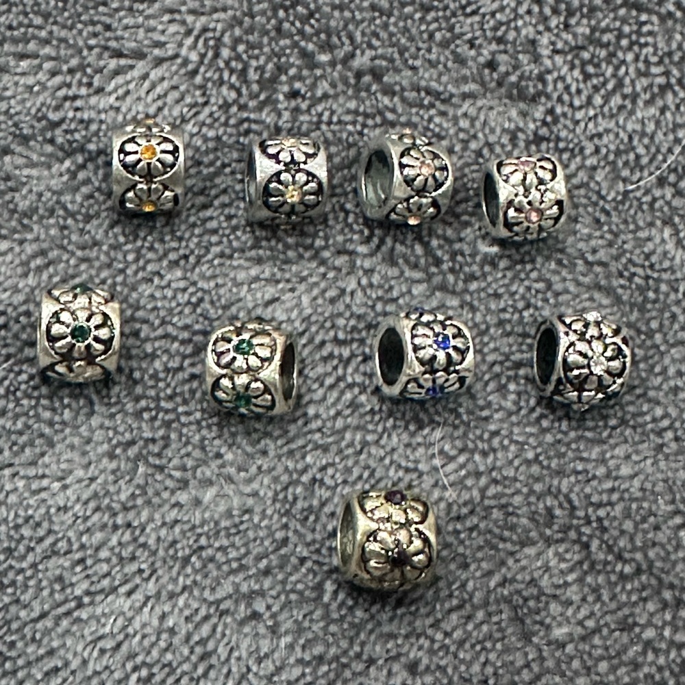 Silver White Flower Bead Charm Spacer For Eupropean& Pendor Bracelet